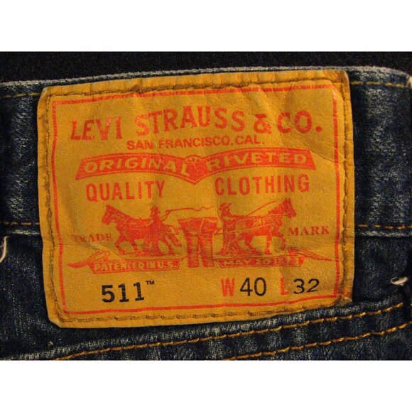 LEVIS 511 CUTOFF JEANS SHORTS Mens W 39 MEASURED Blue Denim Bermuda Hiking 2 - Picture 7 of 10
